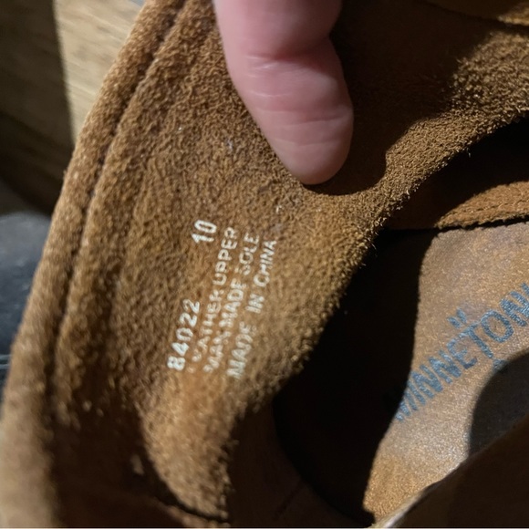 💜3 for $30 💜Size10 Minnetonka leather wedges - Picture 5 of 6